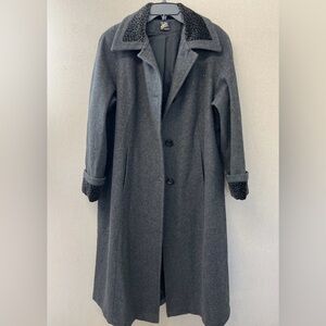 (EUC) Elegant JAD Gray Women's Coat with Leopard Print Collar